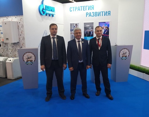 На площадке нефтегазового форума подписан договор между УГАТУ, УГНТУ и «Газпром трансгаз Уфа»