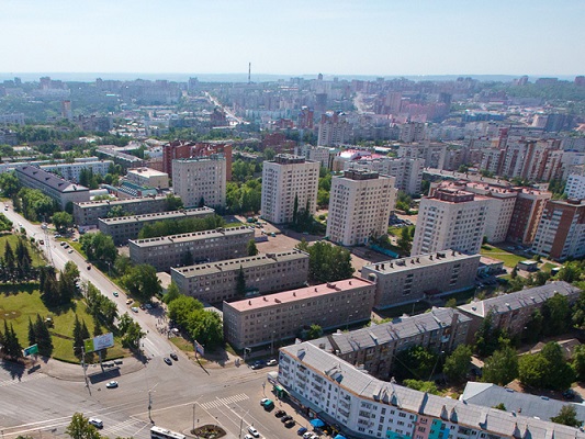 Ректор УГАТУ оценил ремонт в студенческом общежитии