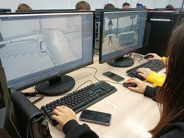 Студенты УУНиТ осваивают технологии VR и 3D-моделирования в рамках проекта «Цифровые кафедры»