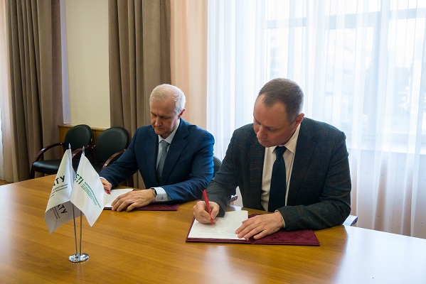 УГАТУ и ЦСМ РБ подписали соглашение о сотрудничестве