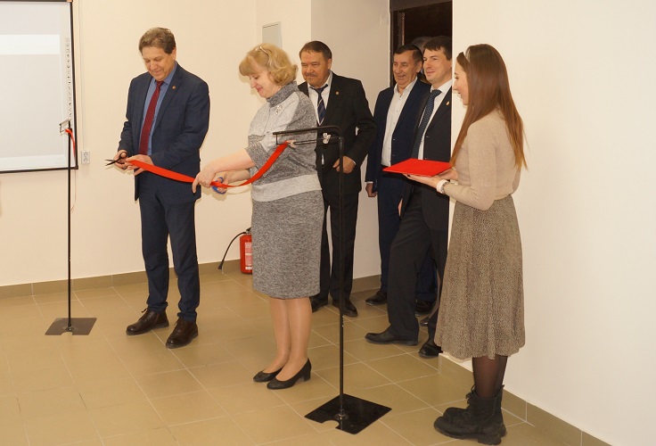 На кафедре геофизики Физико-технического института состоялось открытие новой лаборатории