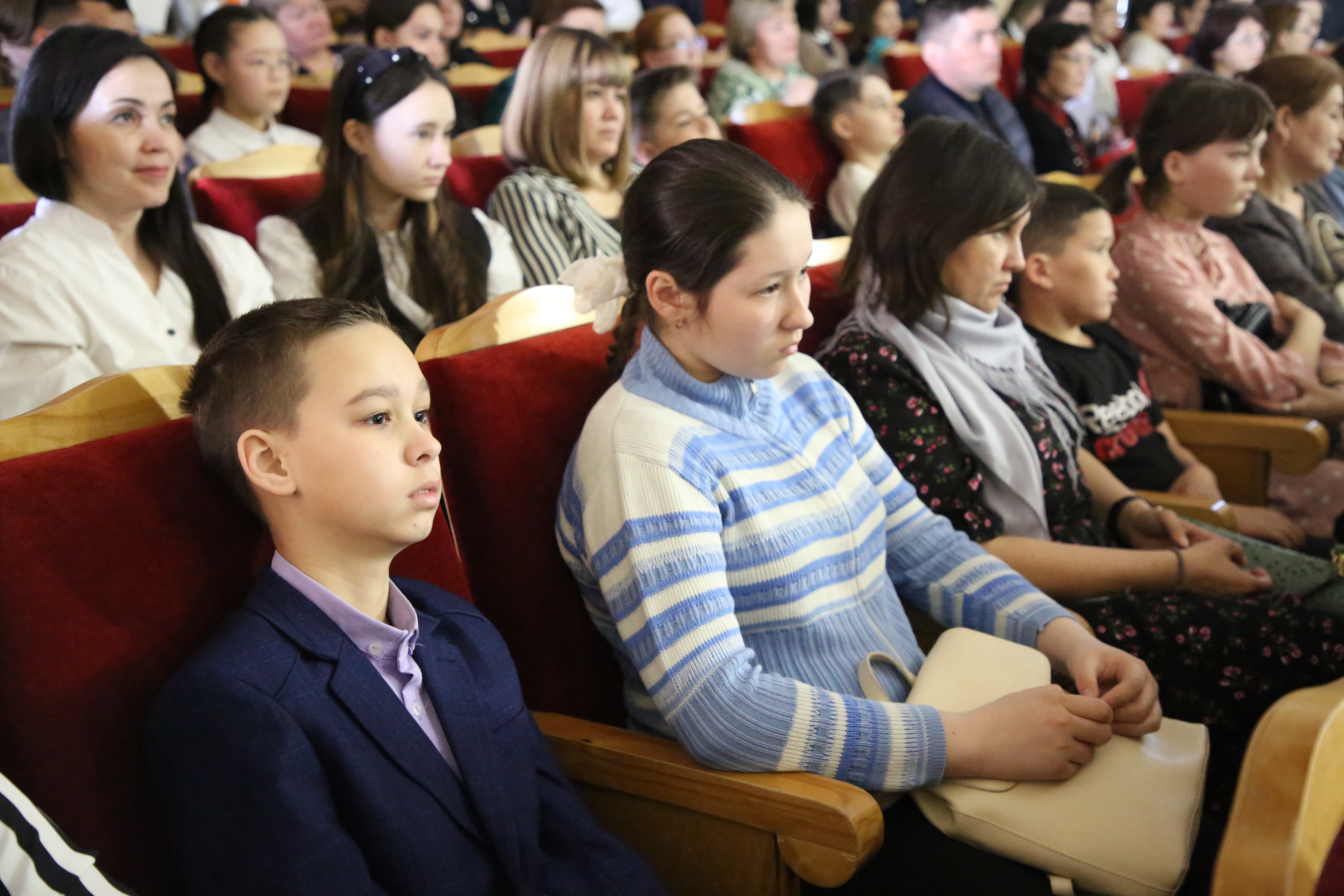 139 школьников приняли участие в финале республиканского этапа Всероссийского конкурса «Отечество»
