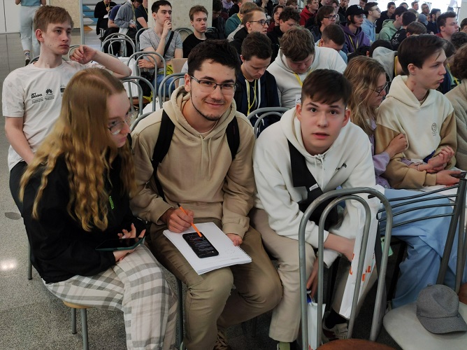 В Уфе стартовал XXVI открытый Чемпионат Урала по спортивному программированию