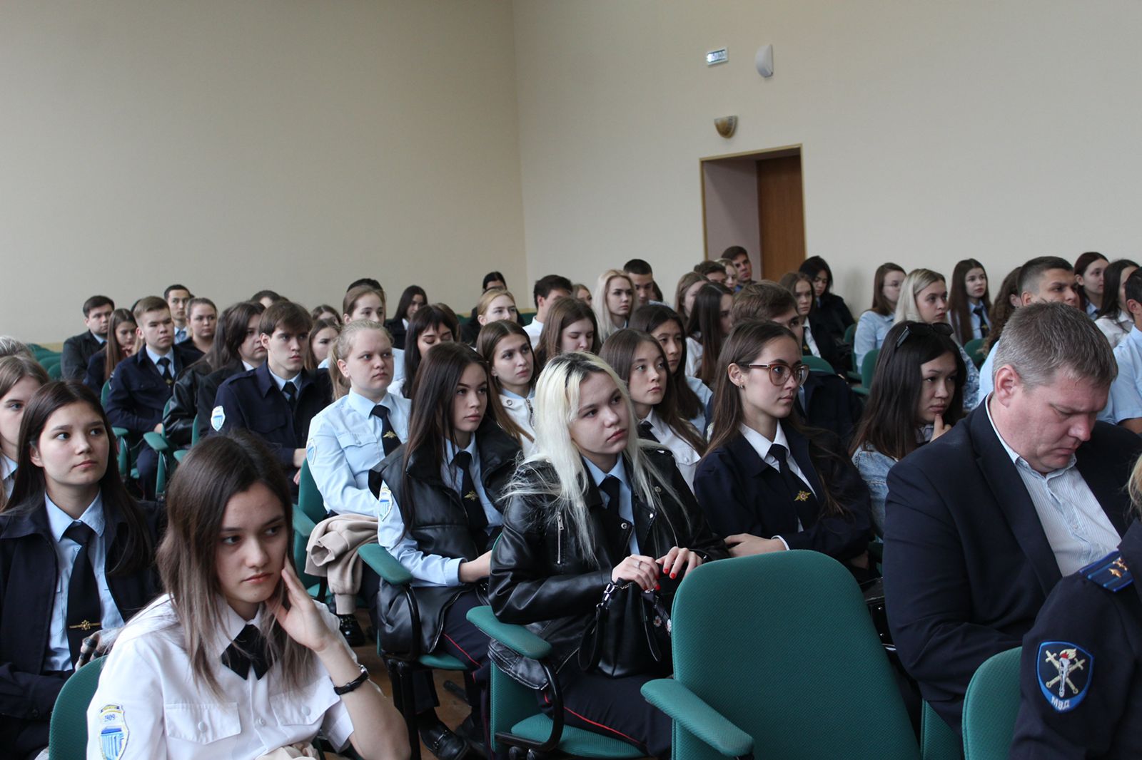 Студенты Колледжа УУНиТ проходят практику в Управлении МВД России по городу Уфе