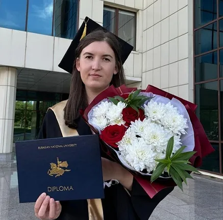 Красный диплом получила первая выпускница программы магистратуры по направлению «Филология» Сетевого университета СНГ