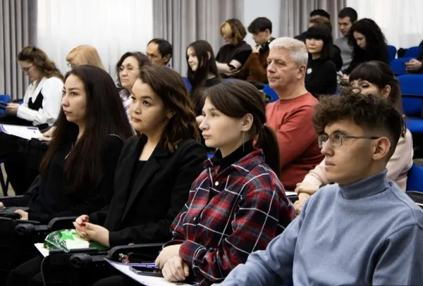 НеСтратсессия-3: «Обучение служением» в УУНиТ