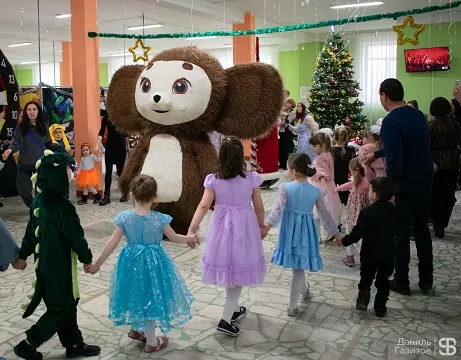 Волшебство и новогоднее настроение подарил детский утренник