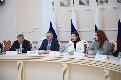 На базе УУНиТ прошел телемост с Минобрнауки России в честь старта Медиаэстафеты «17 ценностей России»