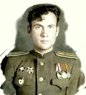 Экипаж машины боевой Гурова прошел военный путь от Москвы до Кёнигсберга