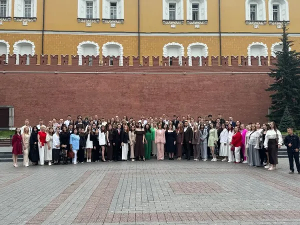 Отличники УУНиТ получили дипломы из рук замминистра науки и высшего образования РФ