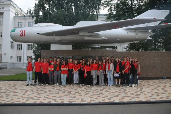 В Уфимском университете проходит "Университетская смена" для старшеклассников из ДНР