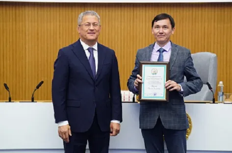 Представитель Стерлитамакского филиала получил Благодарность за заслуги в развитии ИТ-сферы от Главы РБ