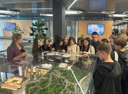 В Межвузовском кампусе школьники погрузились в «Тайну 7 ученых»