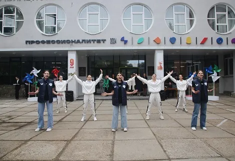 Поздравление ректора Вадима Захарова с Днем СПО