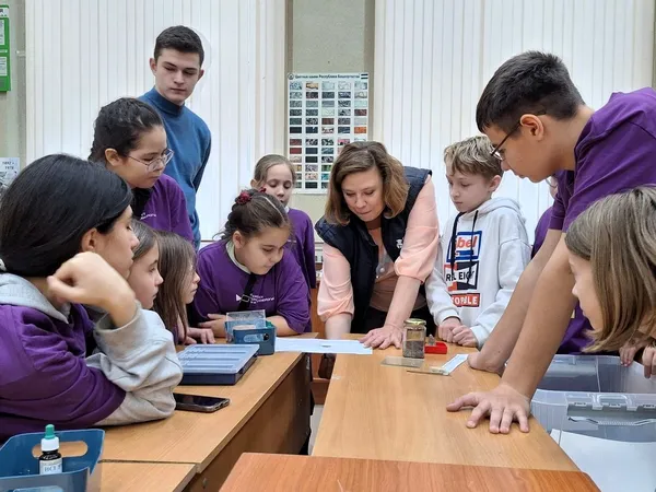 УУНиТ приглашает школьников начальных классов на развивающую программу продлёнки