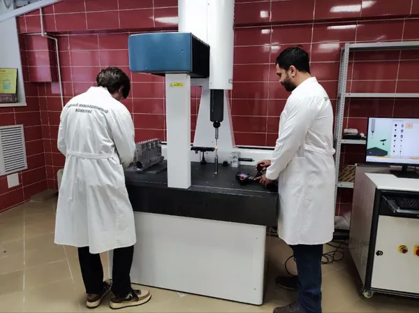 В УУНиТ открыли лабораторию точной обработки авиационных деталей