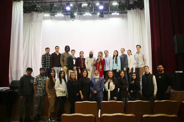 В Уфимском университете состоялась лекция "Единство народов"