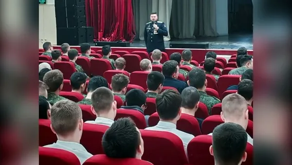 В Военном учебном центре УУНиТ состоялась встреча с Героем России