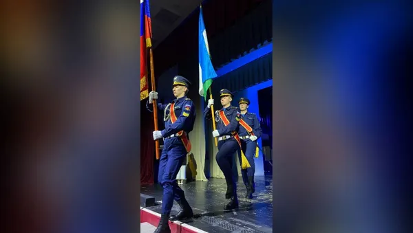 Университет поздравил защитников Отечества в Военном учебном центре