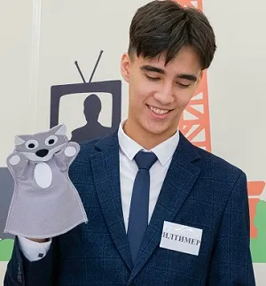 «Педагогический фейерверк» в УУНиТ: учителя башкирского языка впечатлили жюри и зрителей