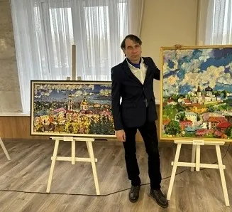 В Курултае РБ открылась выставка художника из УУНиТ «Бирск туристический...и не только»