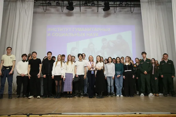 «ГумПрофМакс»: школьники познакомились с миром гуманитарных наук УУНиТ