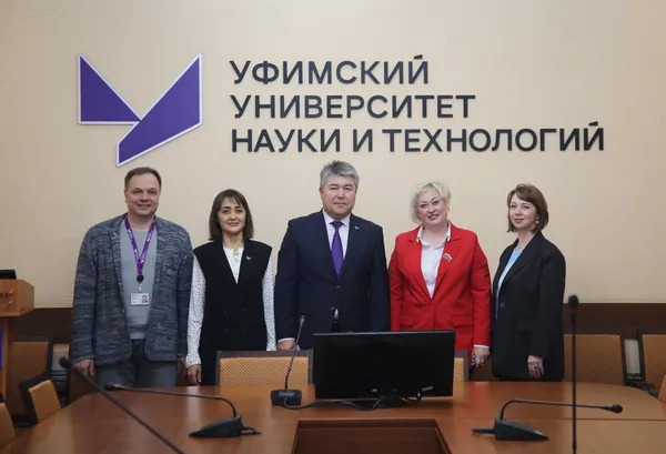 Уфимский университет и школа №88 объединят усилия в обучении юных химиков