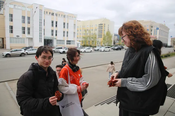 Весна в УУНиТ: «Песня Победы» и «Георгиевская лента» в честь главного праздника