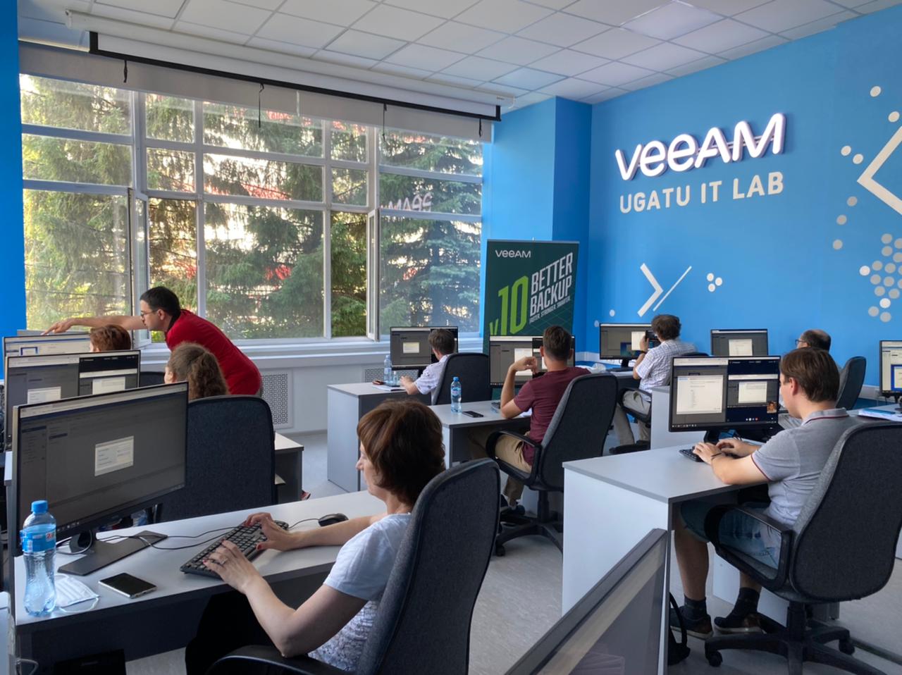 Software labs. УГАТУ Veeam. Veeam software. It-Lab фото. Офис Veeam Армения.