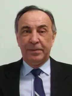 Роберт Галин Ашрафович