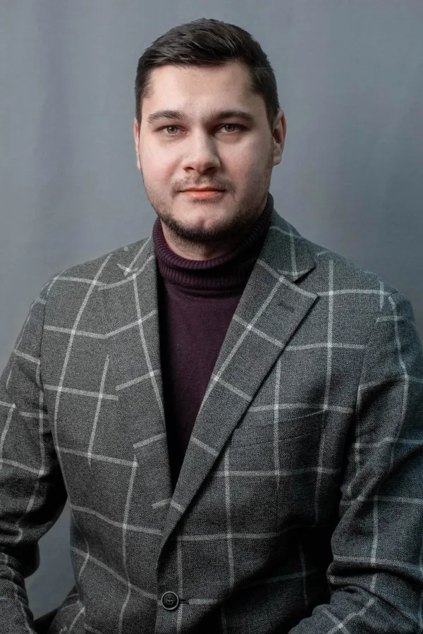 Роман Есипов Сергеевич