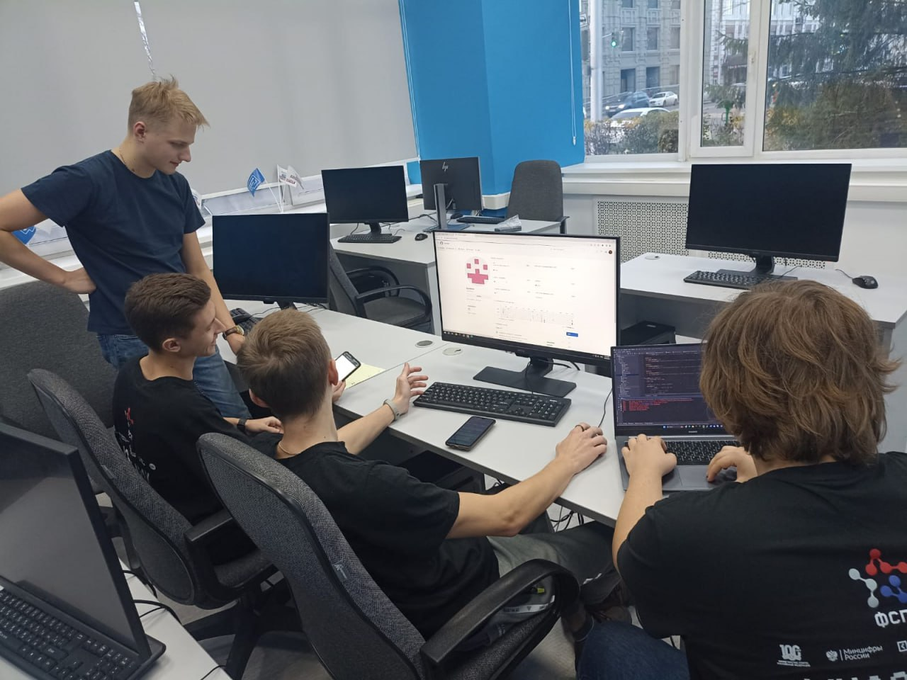 Победа наших студентов на Всероссийских соревнованиях по программированию