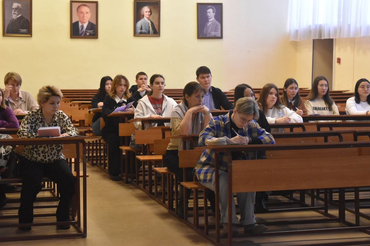 Итоги анкетирования «Преподаватель глазами студента» - 2025 год