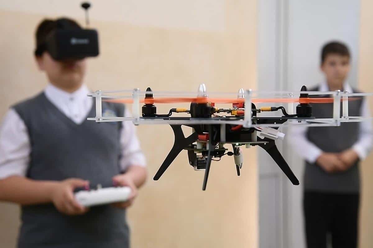 Обучение специалистов по управлению дронами в УУНиТ становится приоритетом №1