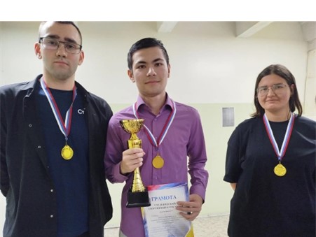 Команда ФТИ завоевала победу в соревнованиях по шашкам на Спартакиаде УУНиТ