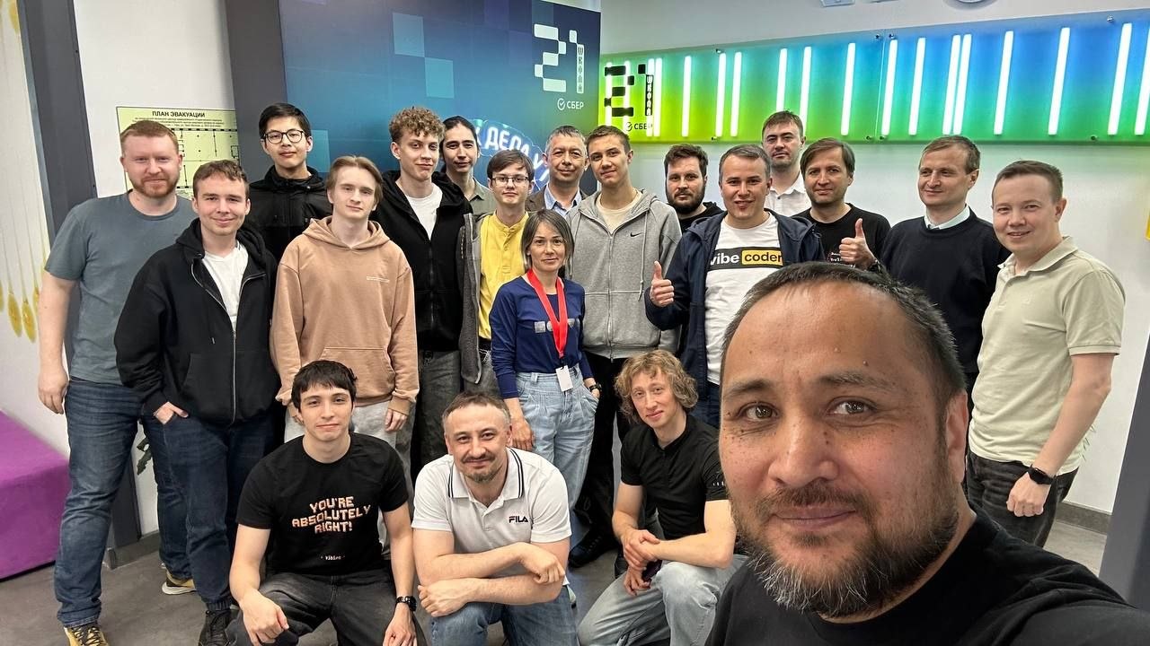 Создавая будущее: студенты ТОП-ИТ на хакатоне по ИИ-агентам BitGN PAC