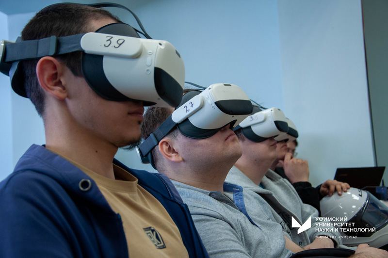 Обычно в VR-очках мы летаем в космосе, но не сегодня...