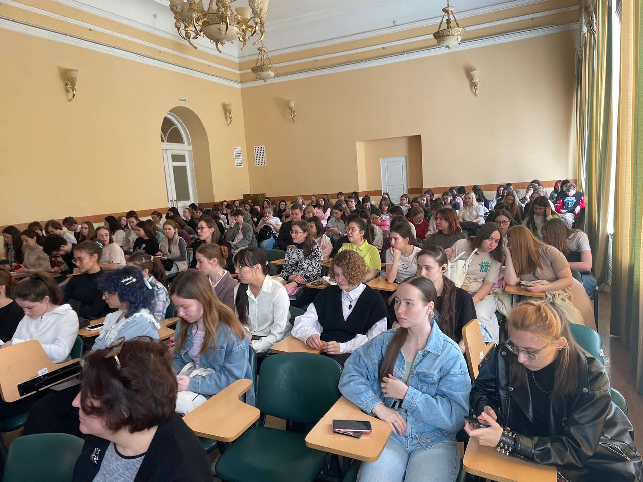Виды и способы мошенничеств и хищений, совершаемых с использованием информационно- телекоммуникационных технологий