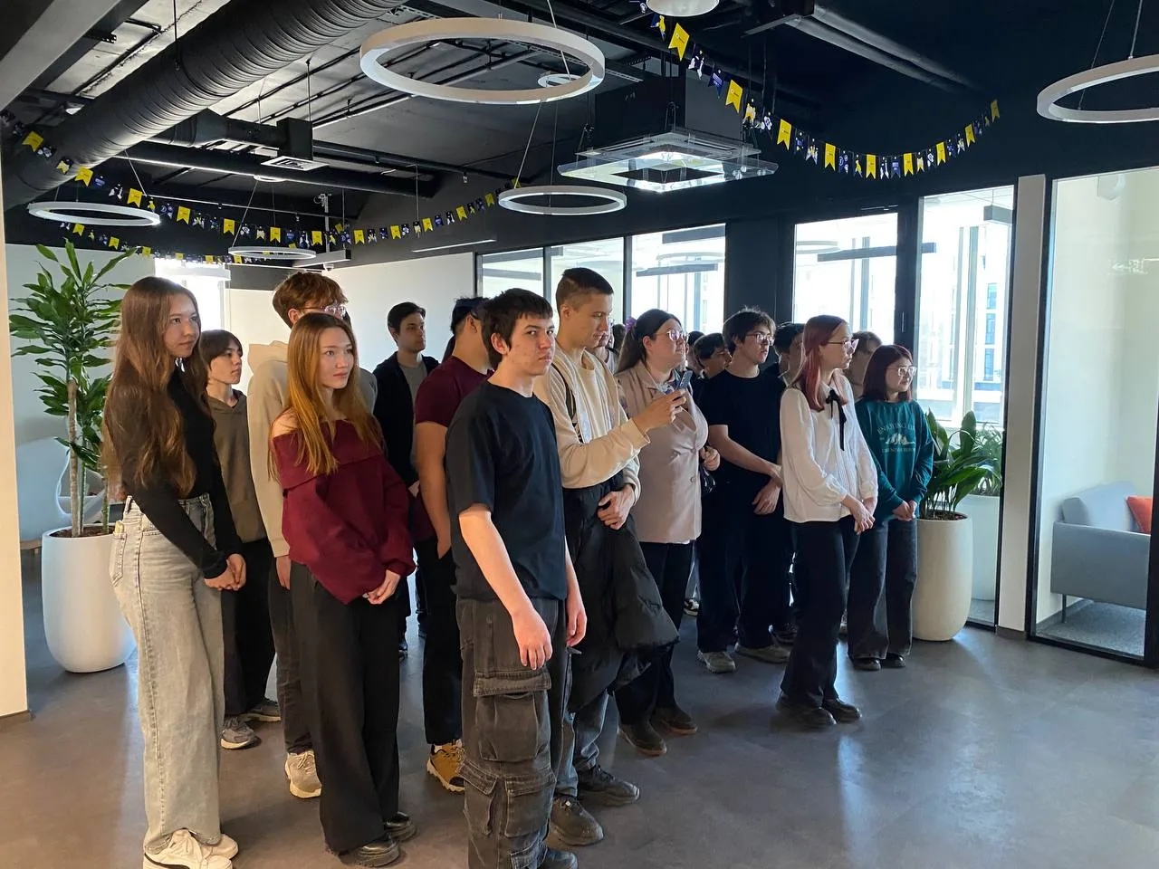 За кулисами финтеха: студенты ТОП-ИТ с экскурсией в ООО «ТЦР»