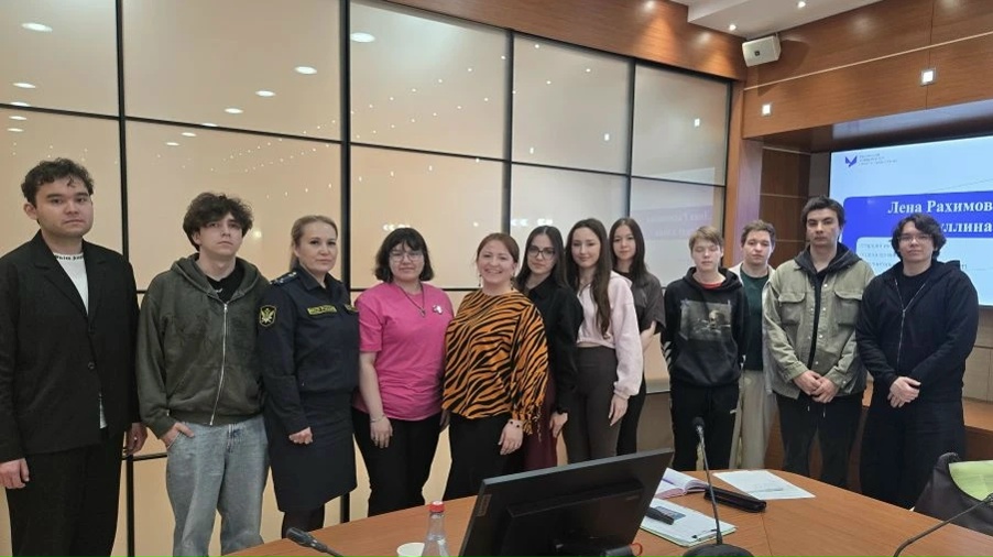 Студенты УУНиТ встретились с судебными приставами!