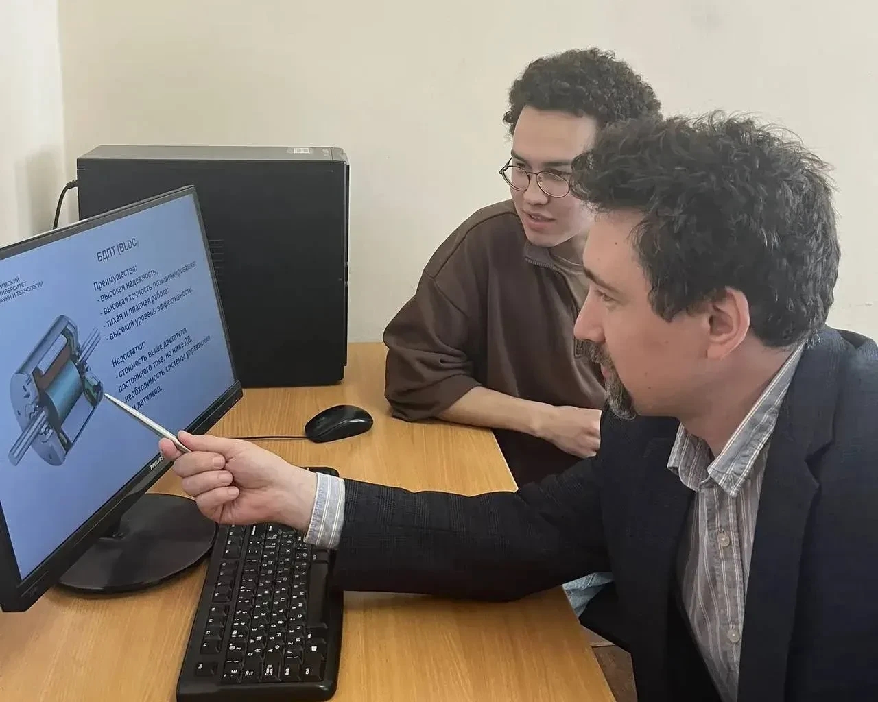 Студент кафедры ЭЭТ разработал электропривод для реабилитации раненых бойцов